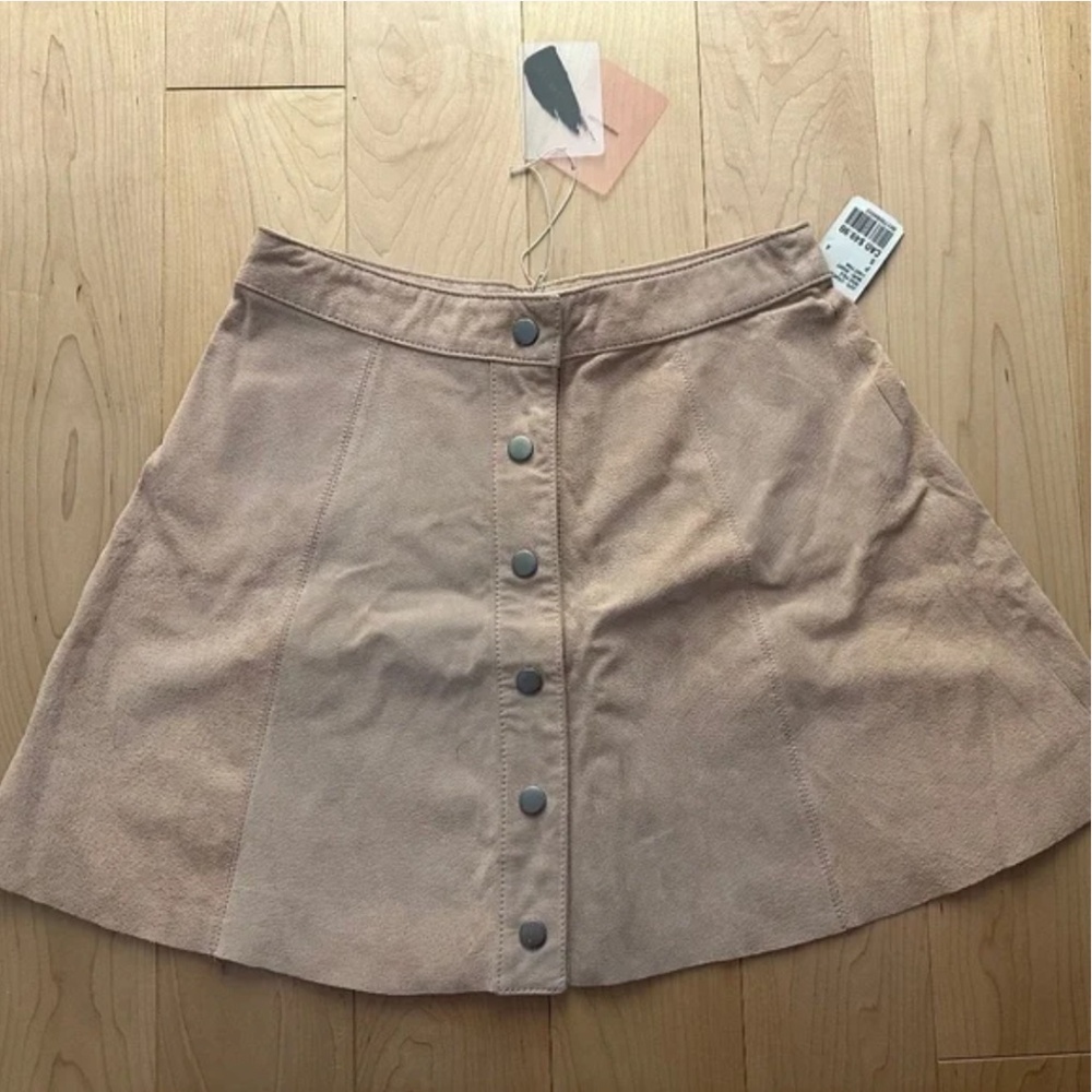BNWT- F21 Genuine Pig Suede Leather Pastel Pink Mini Skater Skirt (S)